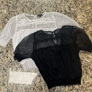 2 crop top shirts - one black one white